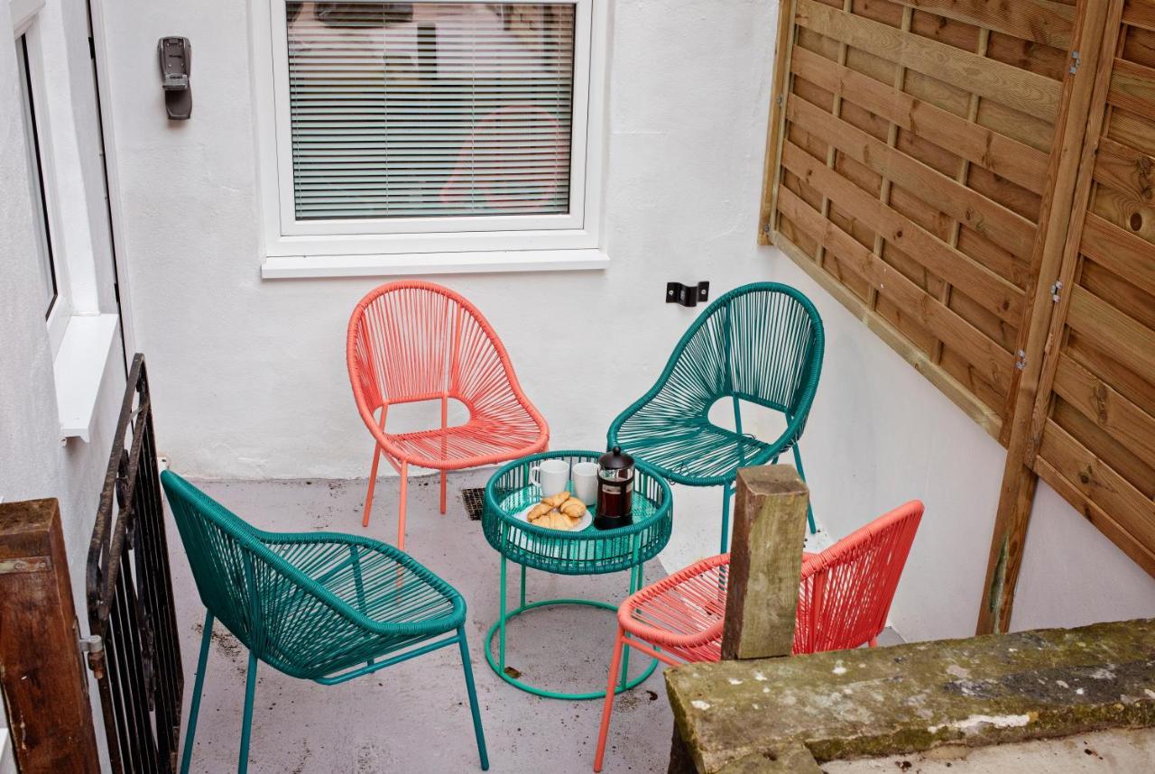 The Dragon'S Den Apartment Harrogate Luaran gambar